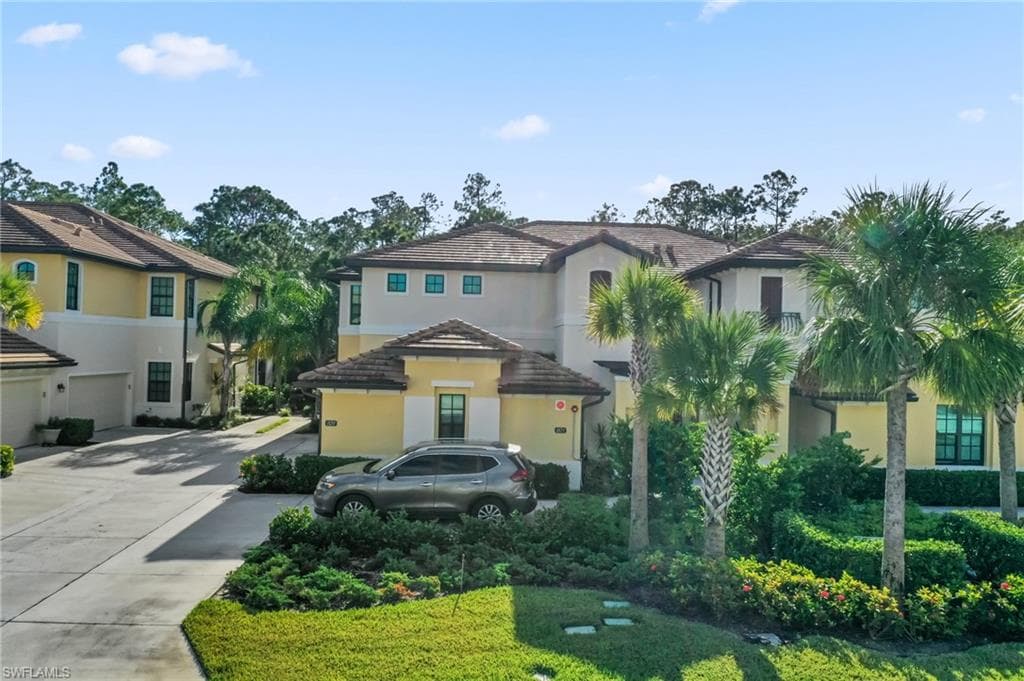 10529 Casella WAY 101 FORT MYERS, FL 33913