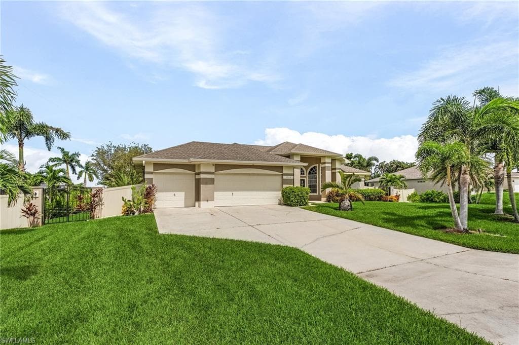 2529 SW 31st LN CAPE CORAL, FL 33914