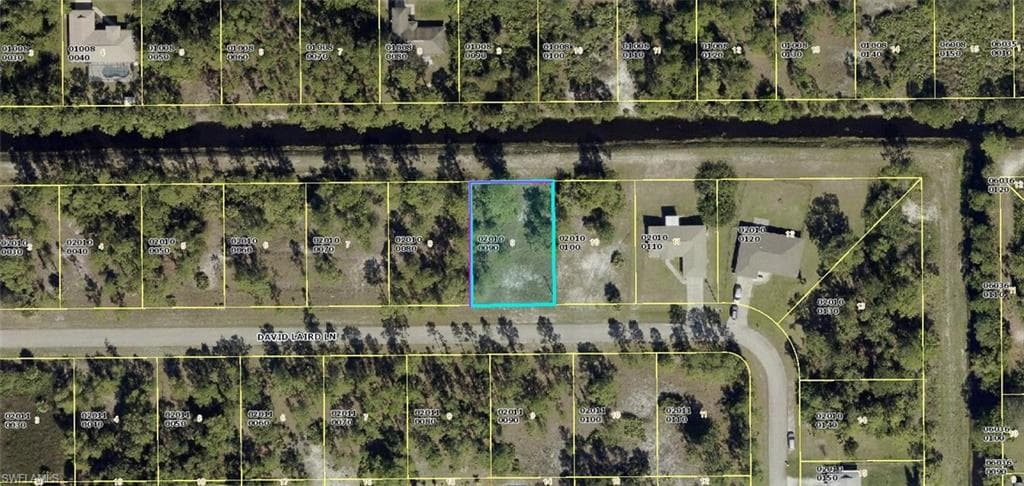 719 David Laird LN LEHIGH ACRES, FL 33974