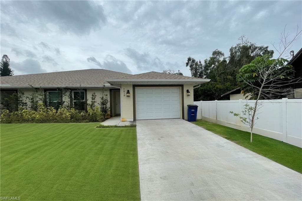 7418 Albany RD FORT MYERS, FL 33967