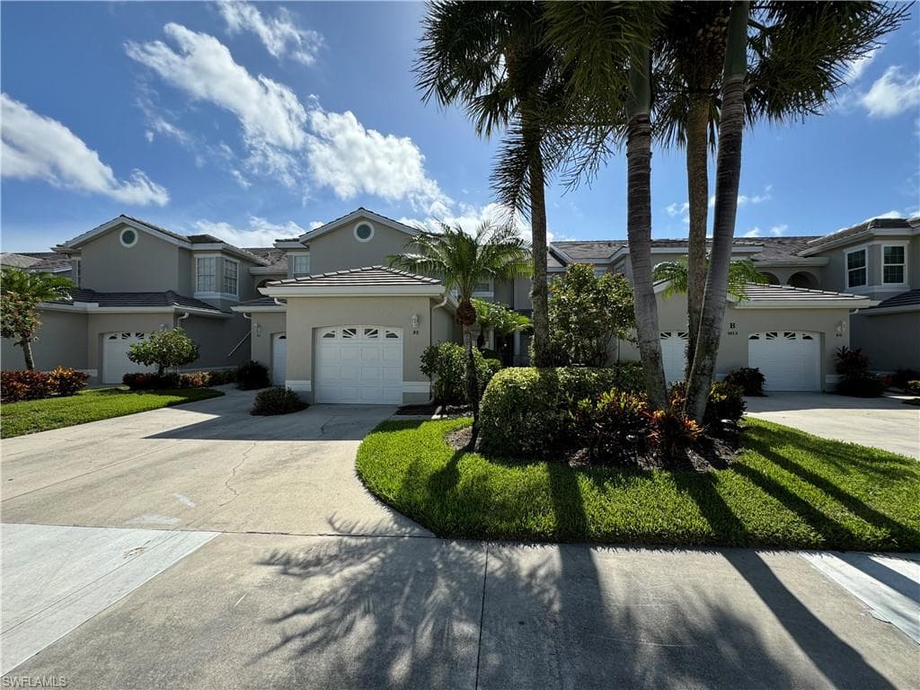 1613 Bermuda Greens BLVD B8 NAPLES, FL 34110