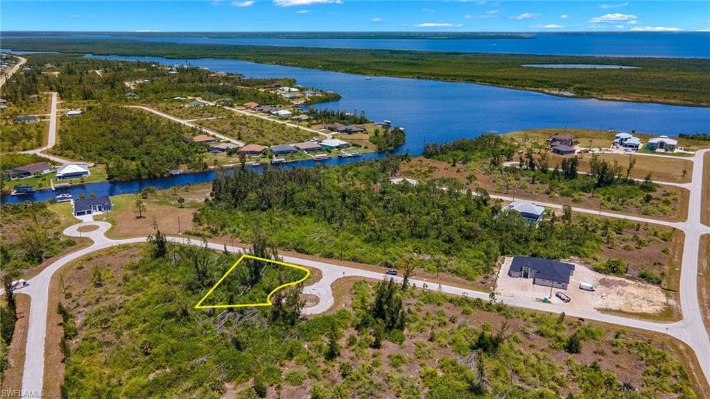 10186 Fore CT PORT CHARLOTTE, FL 33981