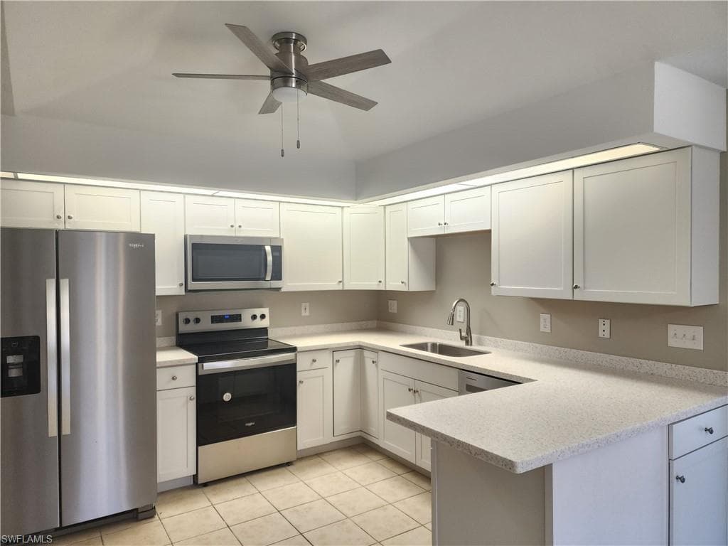 1211 SE 23rd PL CAPE CORAL, FL 33990