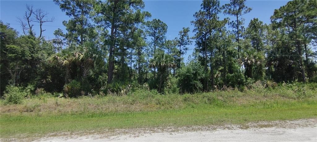 725 S Hacienda ST CLEWISTON, FL 33440