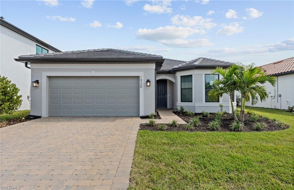 1926 Fresno AVE NAPLES, FL 34120