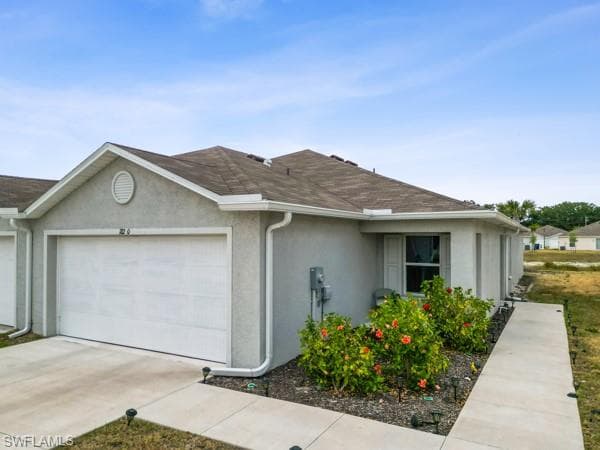 18280 Gibraltar LN LEHIGH ACRES, FL 33936