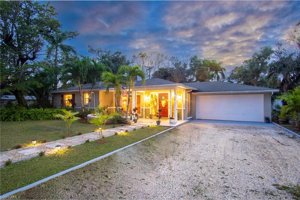1462 El Prado AVE FORT MYERS, FL 33901