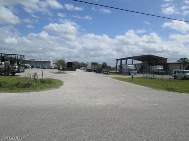 Land 10560601 Right Of WAY FORT MYERS, FL 33905