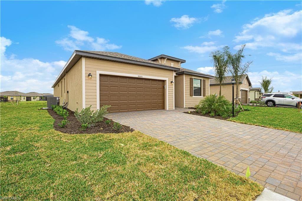 14640 Palamos CIR FORT MYERS, FL 33905
