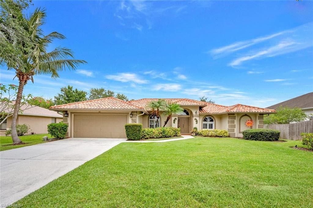 2249 River Reach DR NAPLES, FL 34104