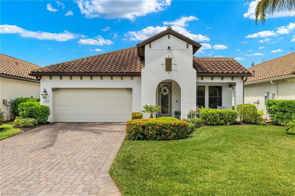 7614 Cypress Walk DR FORT MYERS, FL 33966