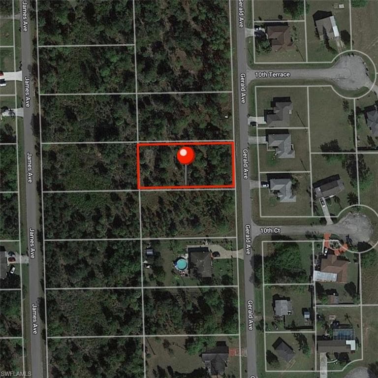 1015 Gerald AVE LEHIGH ACRES, FL 33936