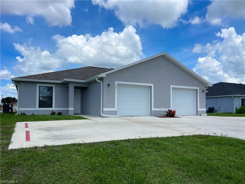 3611 SW 8th PL CAPE CORAL, FL 33914