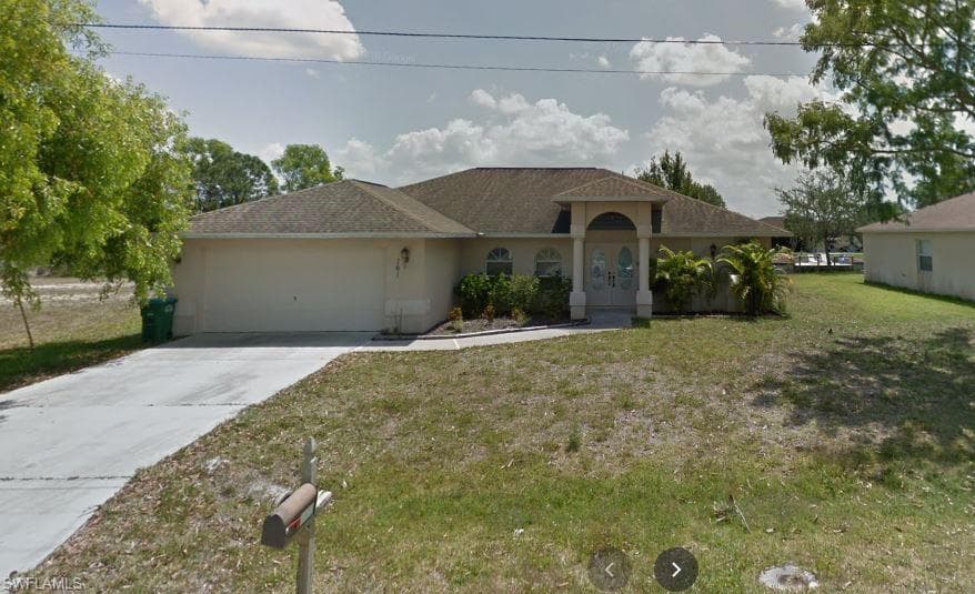 161 SE 1st PL CAPE CORAL, FL 33990