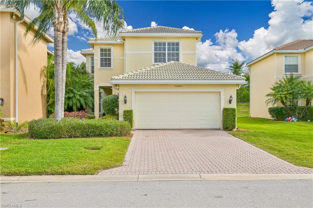 10469 Carolina Willow DR FORT MYERS, FL 33913