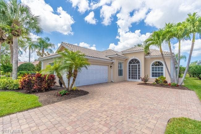 7747 Hernando CT NAPLES, FL 34114
