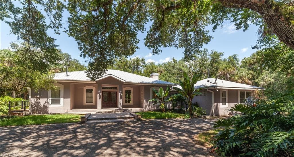 1170 Firebrand CT LABELLE, FL 33935