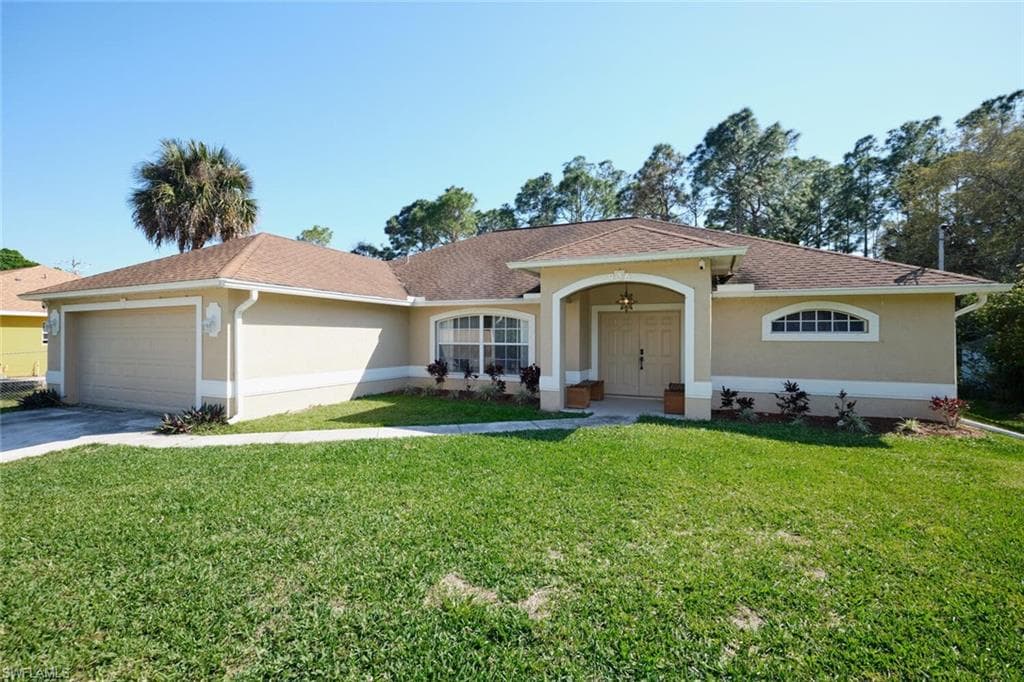 936 Asther ST E LEHIGH ACRES, FL 33974