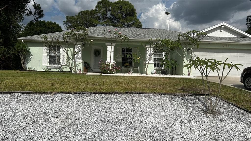 315 Leruth AVE LEHIGH ACRES, FL 33974