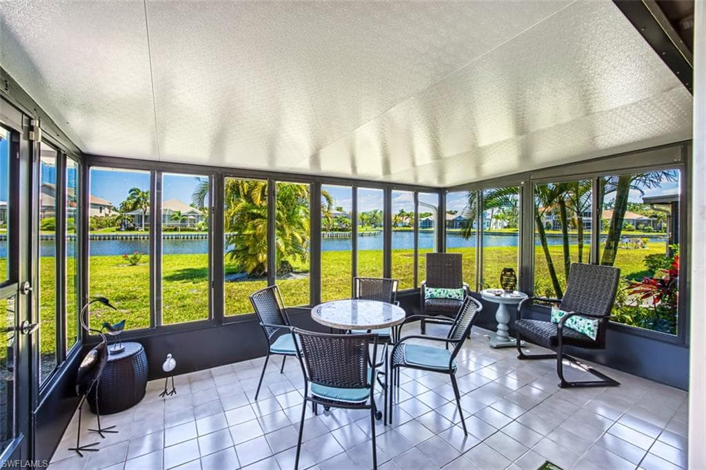 4283 Island CIR 5 FORT MYERS, FL 33919