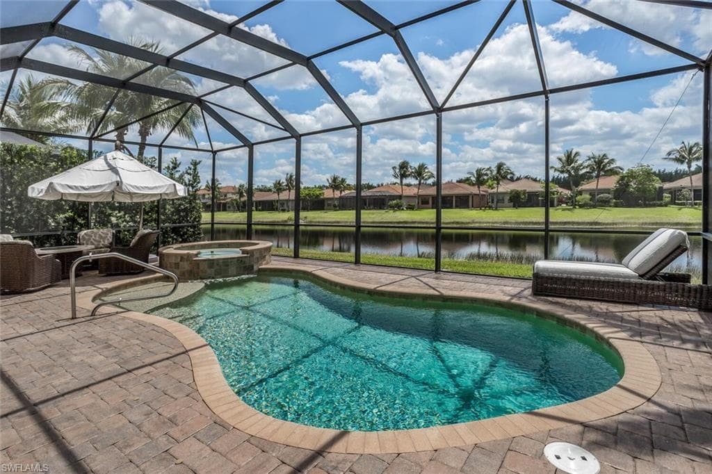 3370 Pacific DR NAPLES, FL 34119