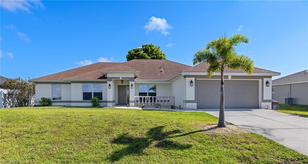 2051 NE 20th ST CAPE CORAL, FL 33909