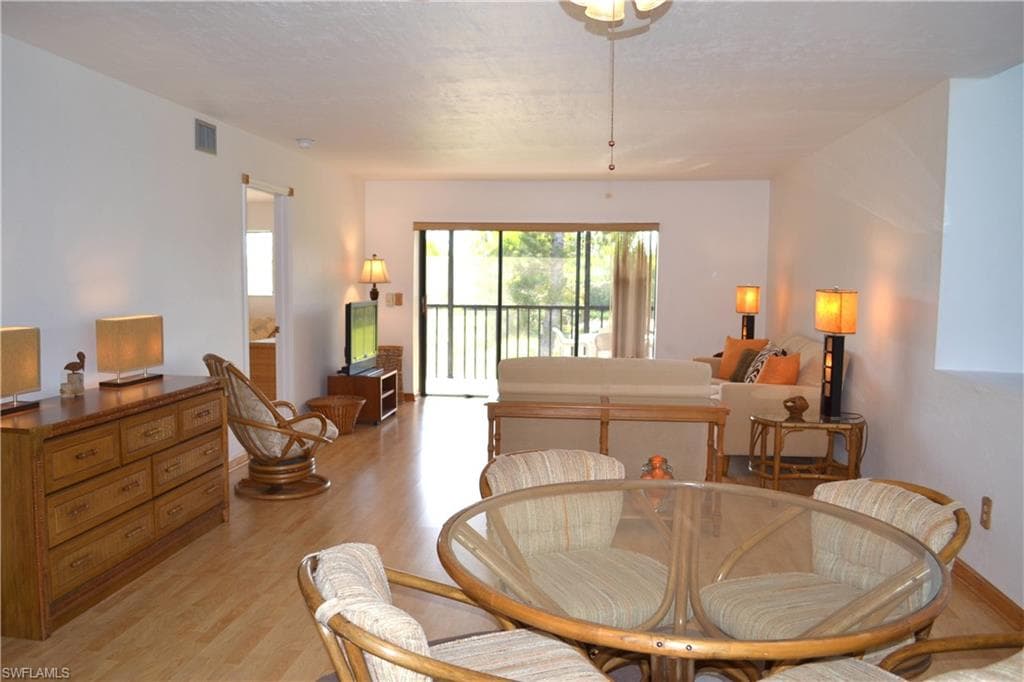 10022 Oxfordshire LN 206 FORT MYERS, FL 33908