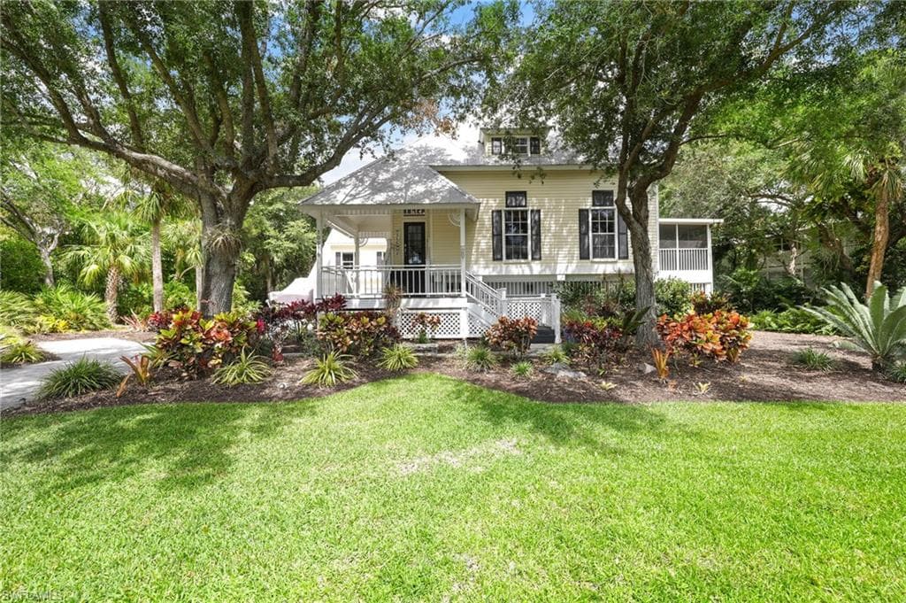 10916 Parnu ST NAPLES, FL 34109