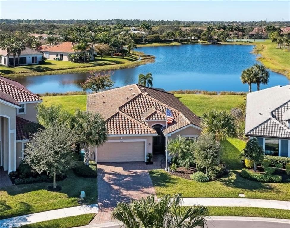 2046 Minneola ST NAPLES, FL 34120