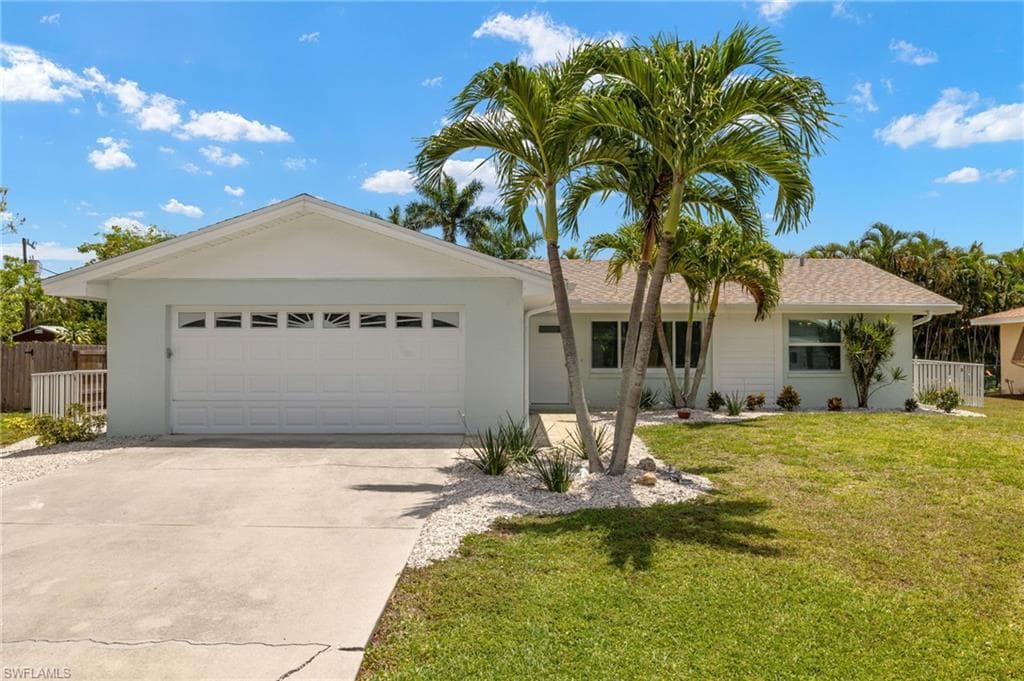 7148 Columbia CIR FORT MYERS, FL 33908