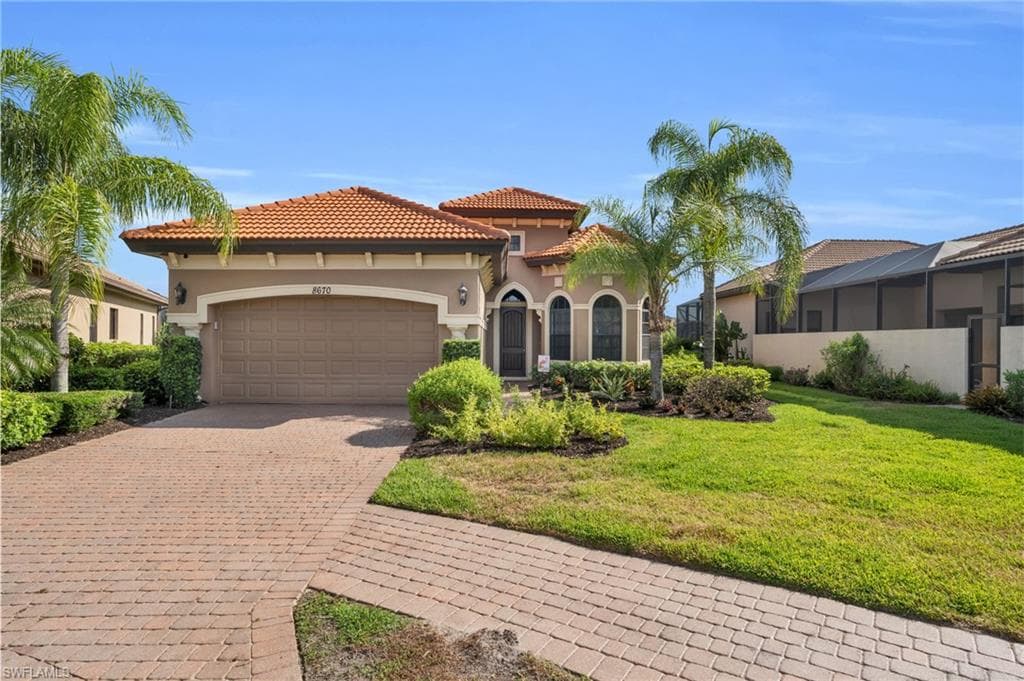 8670 Mercado CT FORT MYERS, FL 33912