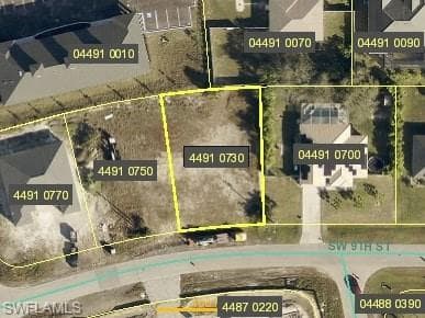 739 SW 9th ST CAPE CORAL, FL 33991
