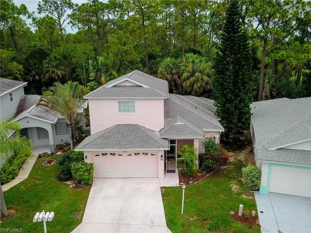 10718 Rio Mar CIR ESTERO, FL 33928