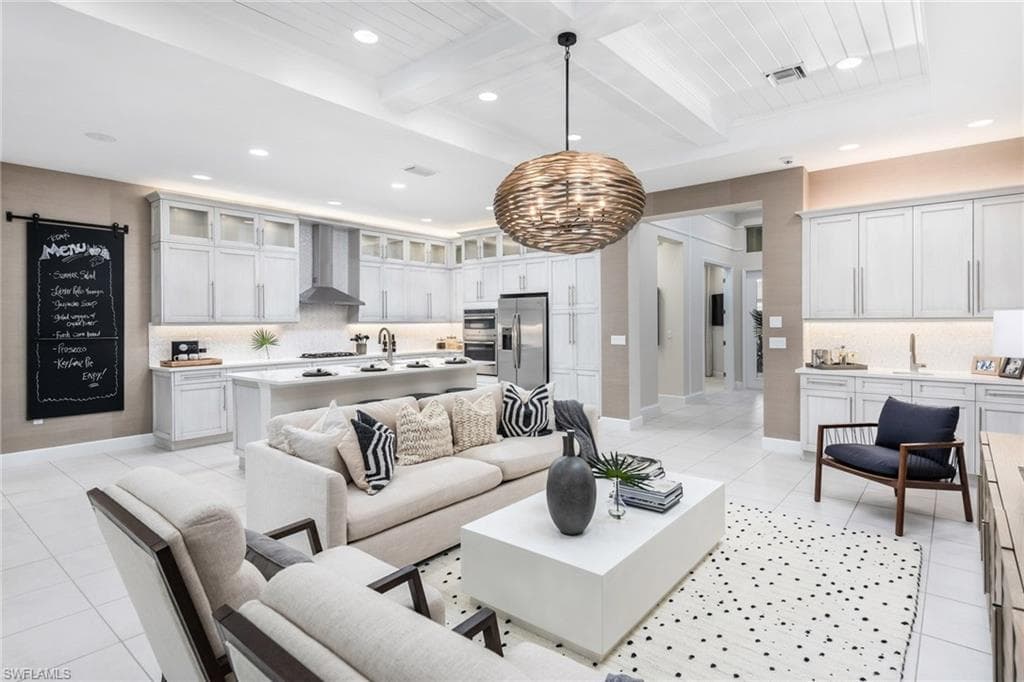 12214 Bonnet DR NAPLES, FL 34120