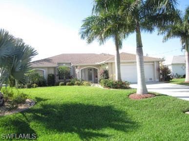 1900 SW 54th LN CAPE CORAL, FL 33914