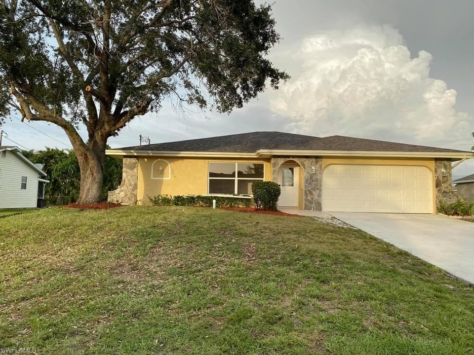 3003 SW 4th AVE CAPE CORAL, FL 33914