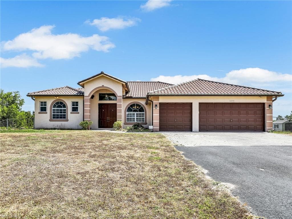 3230 66th AVE NE NAPLES, FL 34120