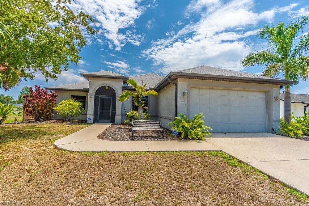 10930 Childers ST BONITA SPRINGS, FL 34135