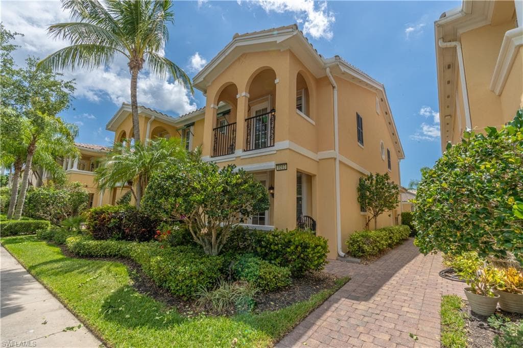 8093 Chianti LN NAPLES, FL 34114