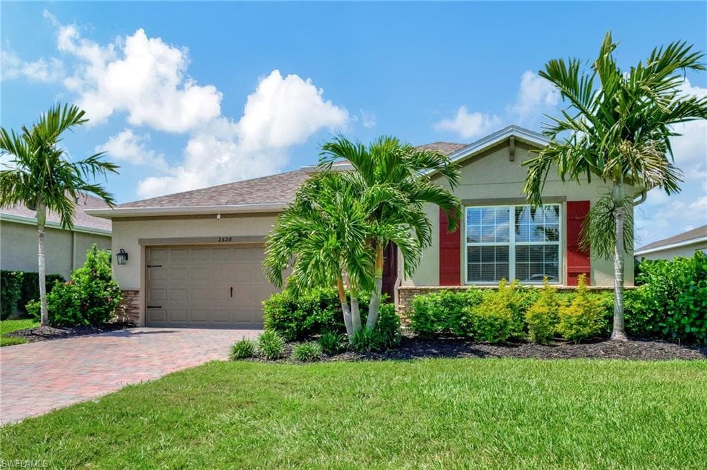 2628 Corona LN CAPE CORAL, FL 33909