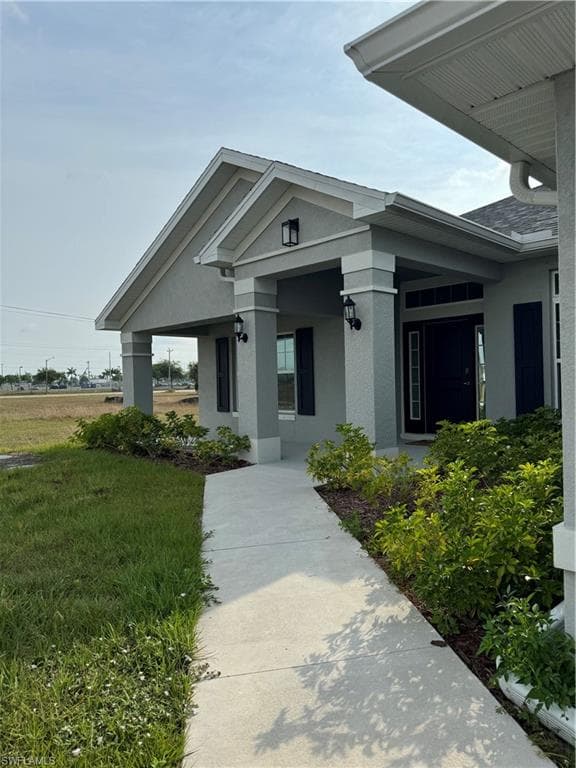 3625 E Gator CIR CAPE CORAL, FL 33909