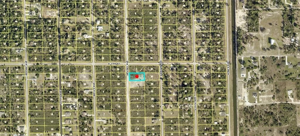 620 Irving AVE LEHIGH ACRES, FL 33972
