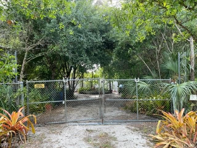350 S Estribo ST CLEWISTON, FL 33440