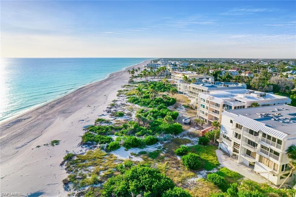 2959 W Gulf DR 102 SANIBEL, FL 33957