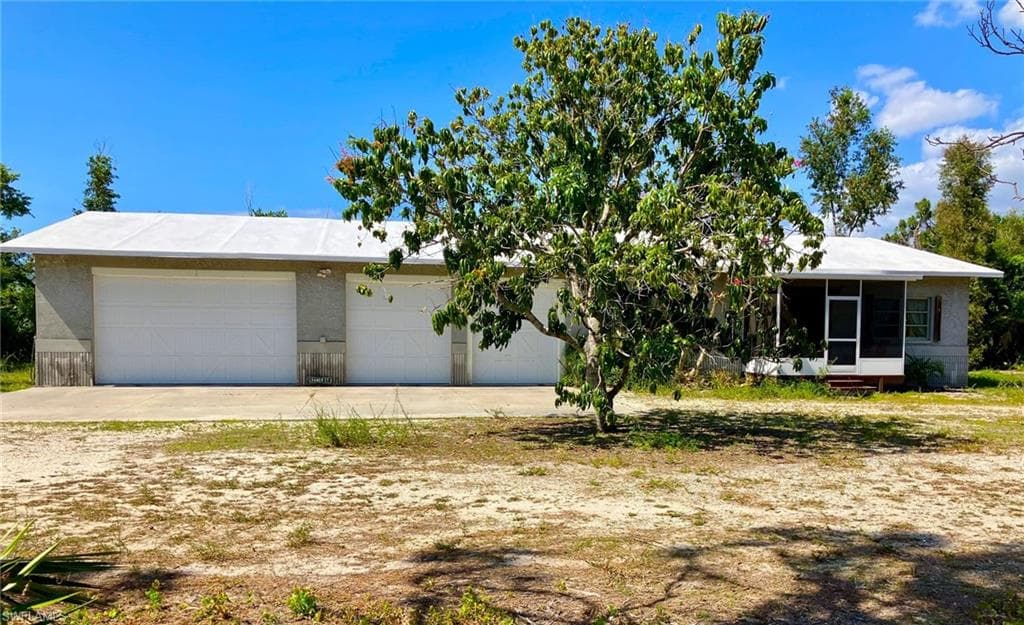 12253 Cristi WAY BOKEELIA, FL 33922