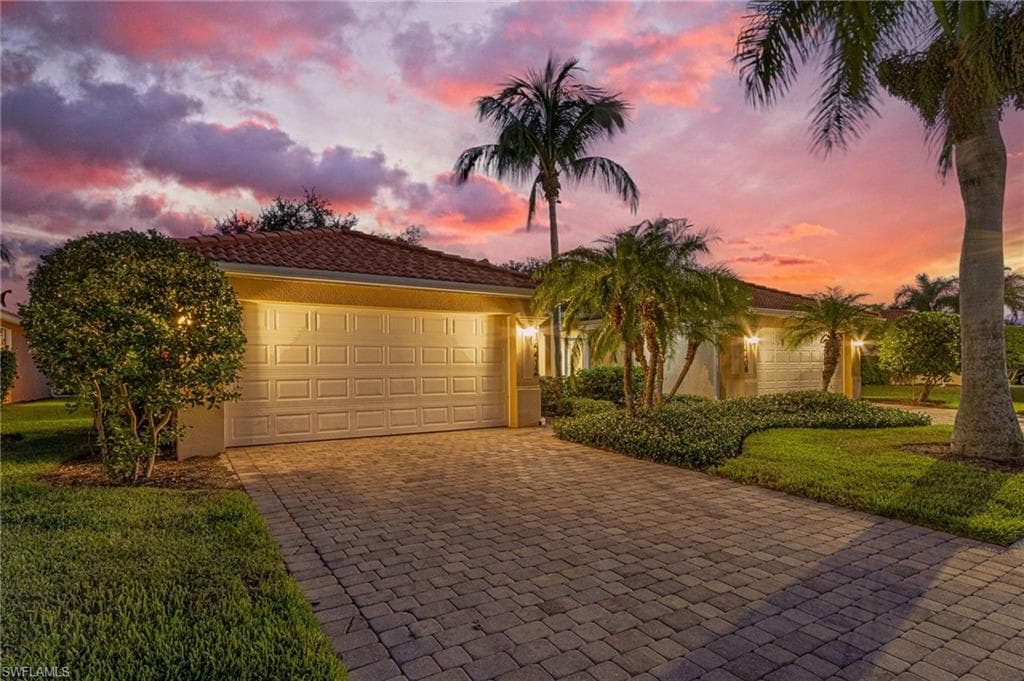 14412 Manchester DR NAPLES, FL 34114