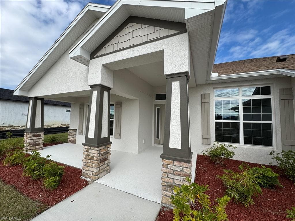 125 Kismet PKWY W CAPE CORAL, FL 33993