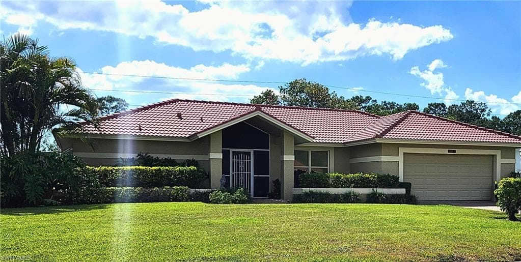 1170 Foxfire LN NAPLES, FL 34104