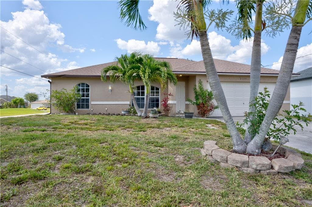 2119 NW 8th TER CAPE CORAL, FL 33993
