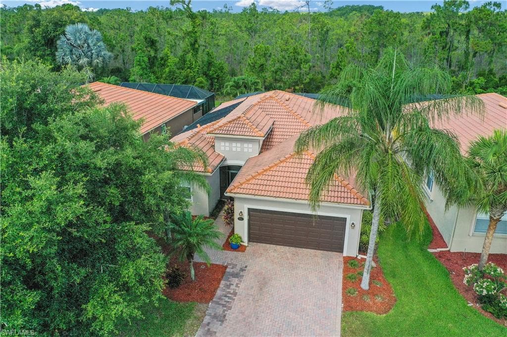 21652 Belvedere LN ESTERO, FL 33928